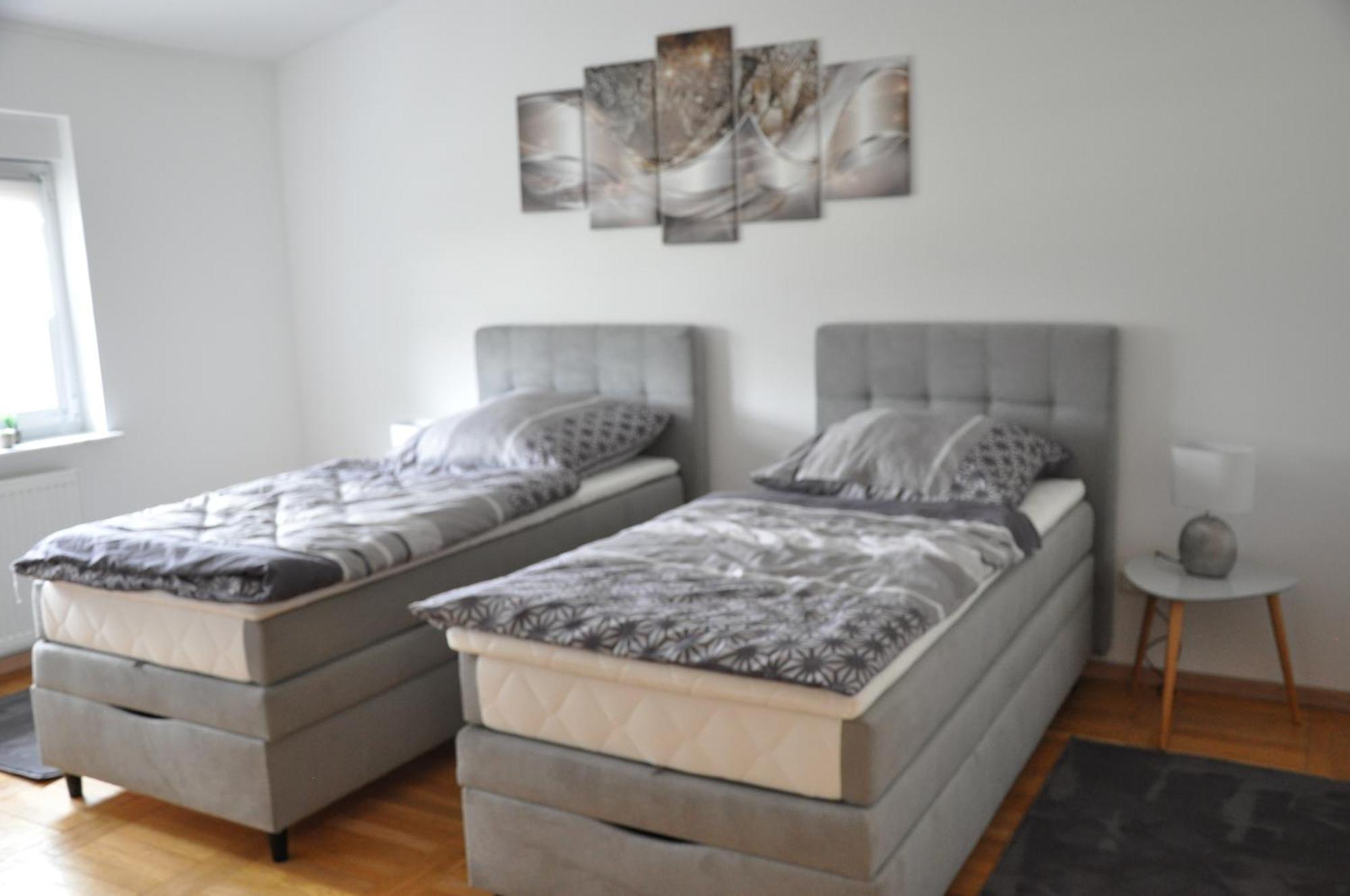 Ferienwohnung "Julka" Kostenloses W-Lan Giebelstadt Exteriér fotografie